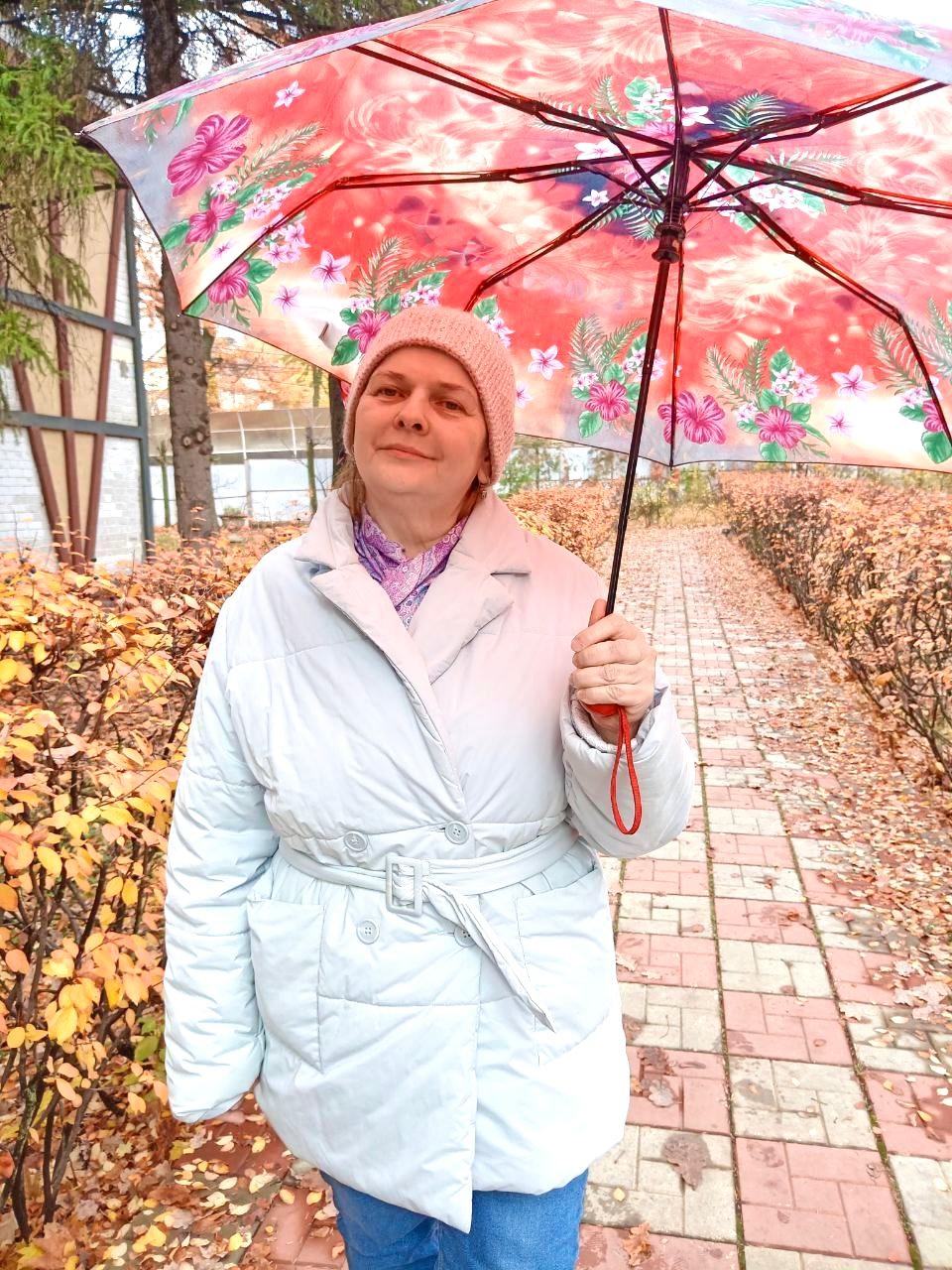 🍁Осень - время тепла, а не одиночества🍁 Золотая осень - не повод грустить в четырех стенах. Это время горячего чая, прогулок по шуршащей лис…