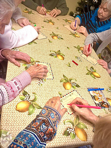 В нашем доме пахнет мандаринами и хвоей! 🎄✨